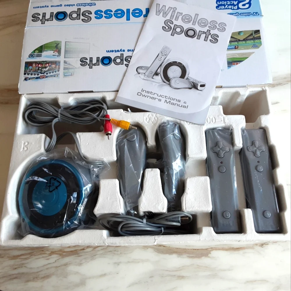 Wireless Sports Video Game System with 5 Games - NWOT